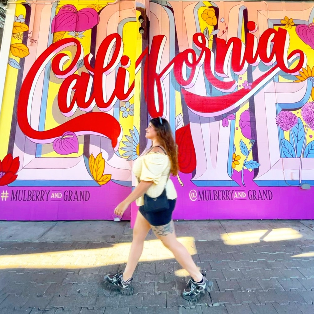 Meet your Posher, Raquel